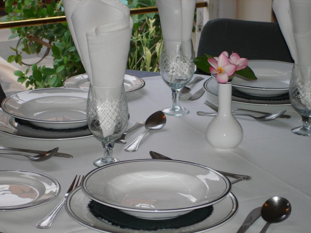 Hotel Inn Season Mahamandir Экстерьер фото