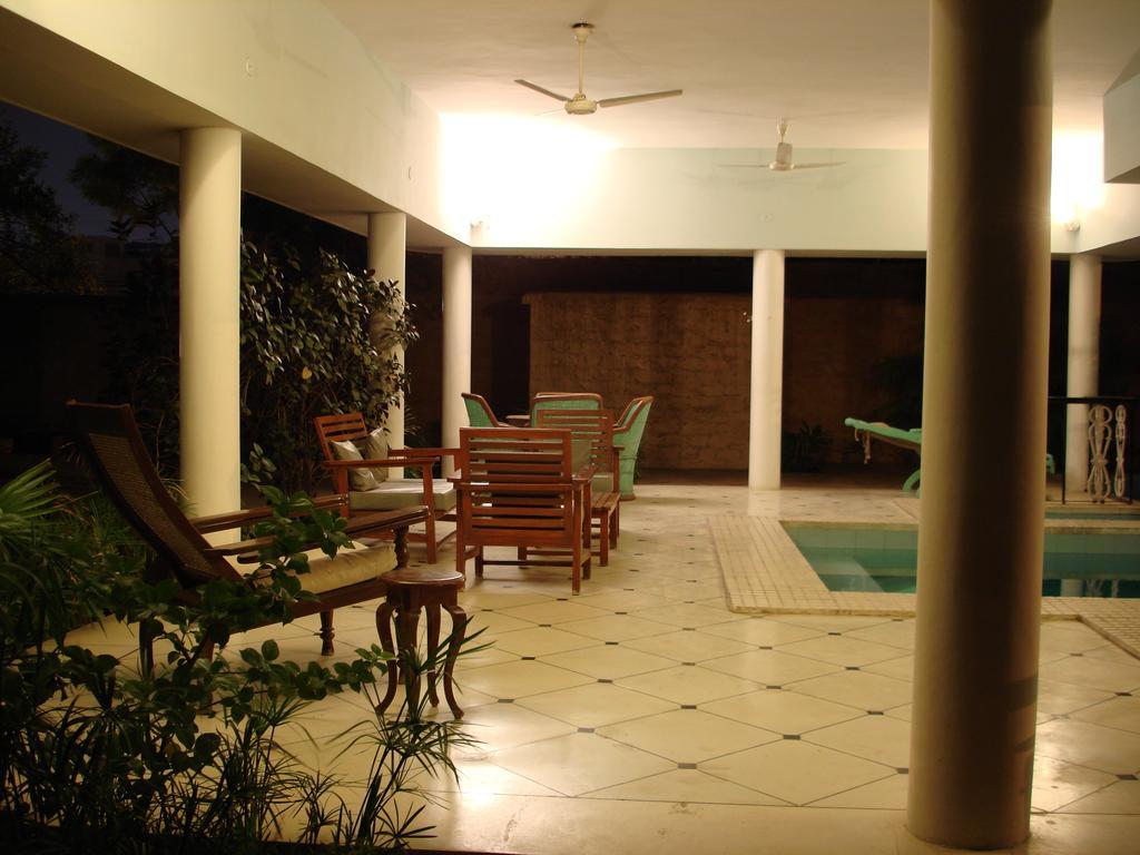 Hotel Inn Season Mahamandir Экстерьер фото