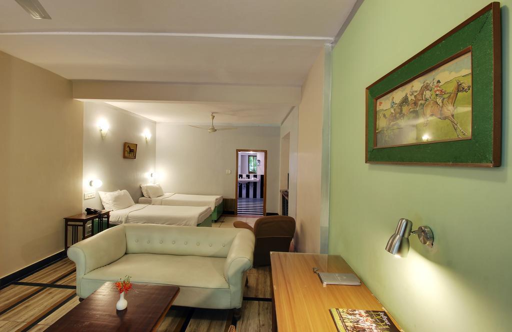 Hotel Inn Season Mahamandir Экстерьер фото
