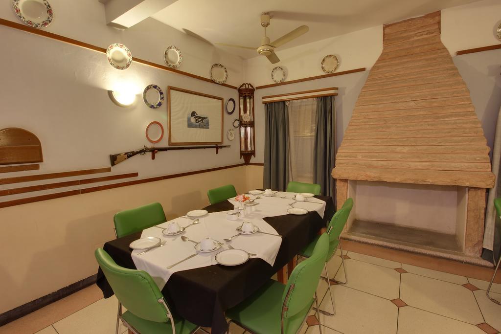Hotel Inn Season Mahamandir Экстерьер фото