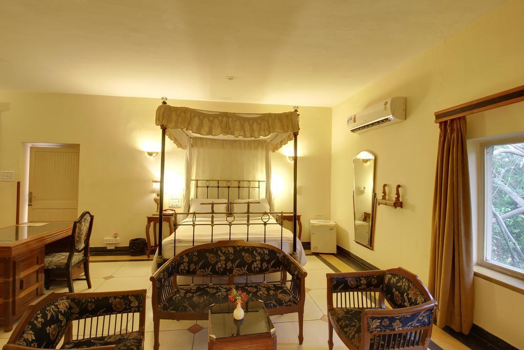 Hotel Inn Season Mahamandir Экстерьер фото