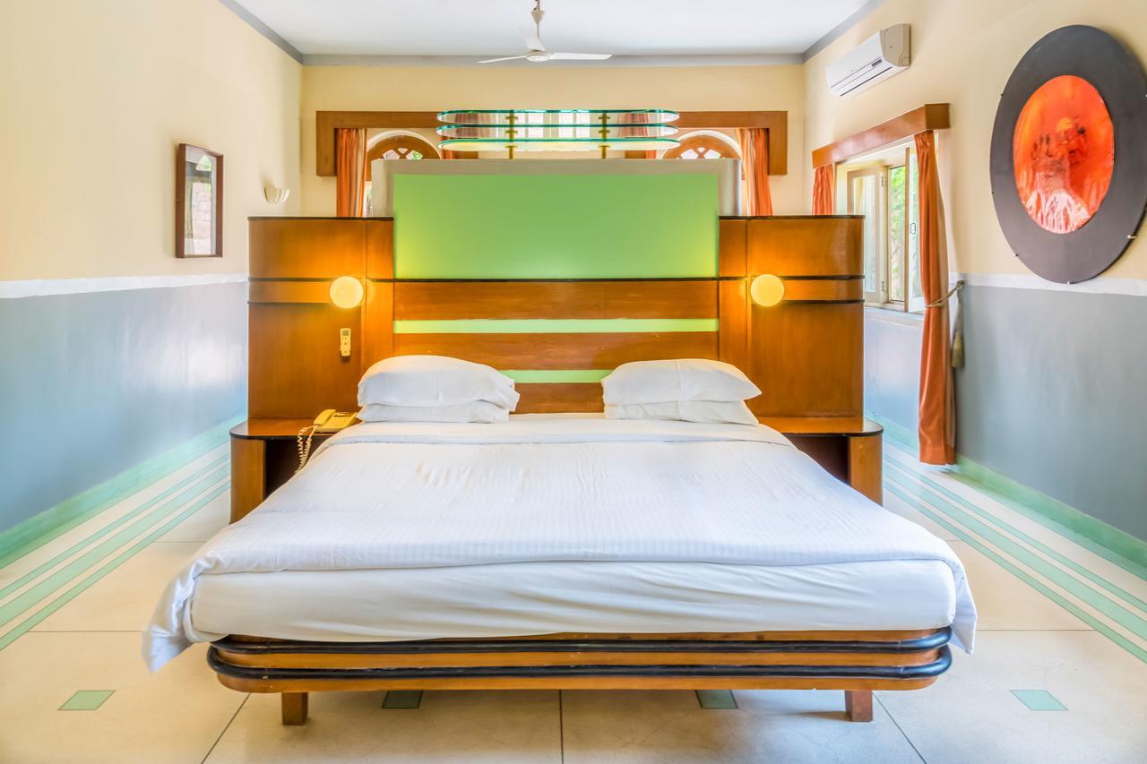 Hotel Inn Season Mahamandir Экстерьер фото