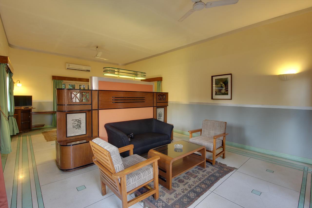 Hotel Inn Season Mahamandir Экстерьер фото